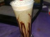 Whitcof with berrychesse