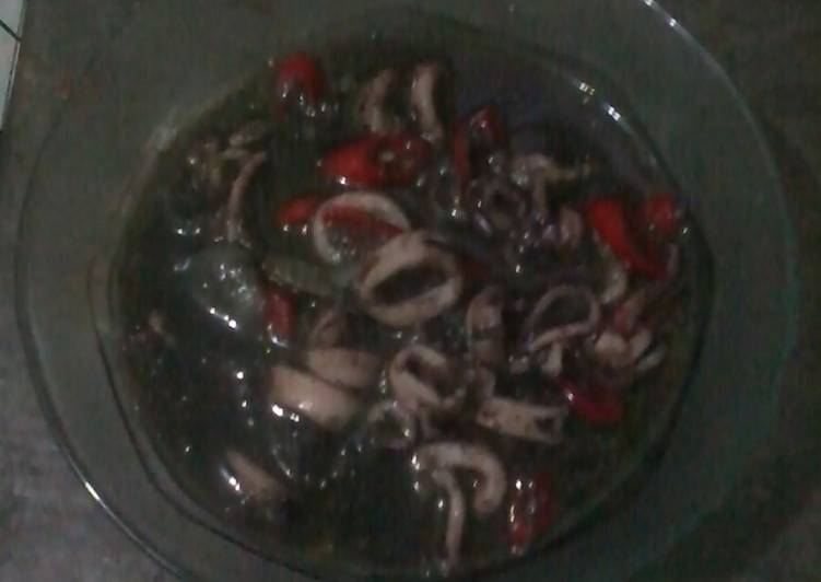 Langkah Mudah untuk mengolah Pedas Manis Squid Hitam, Menggugah Selera