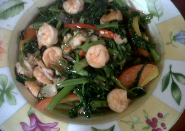 Resep TUMIS KANGKUNG SAOS TIRAM yang Bikin Ngiler