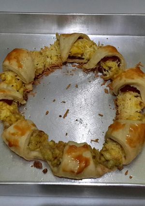 Foto resep smoke beef n cheese crescent ring 