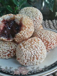 Foto resep Bola-Bola Singkong Keju Balut Wijen