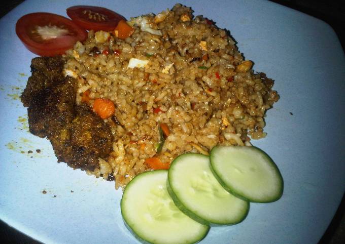 Nasi Goreng Teri Pedas & Rendang