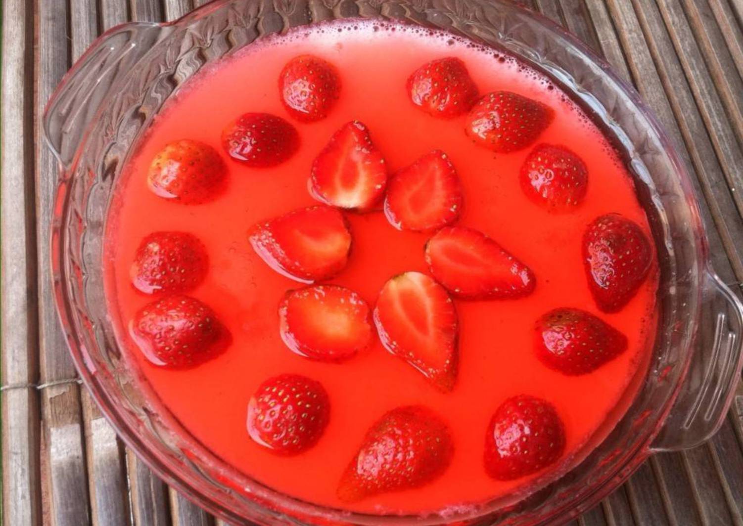 Resep strawberry silky puding oleh nining wahyoe Cookpad