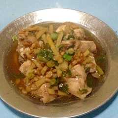 A picture of Ayam Tim Jahe n Bawang Putih.