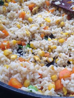 Foto resep Ala Resto: Nasi goreng Hongkong