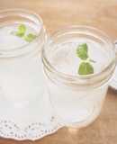 Fresh lemon mint juice