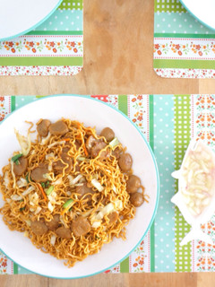 Foto resep Mie goreng mama mama