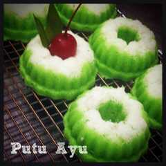 A picture of Putu Ayu.