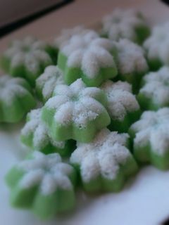 Foto resep Kue Putu Ayu praktis dan ekonomis 