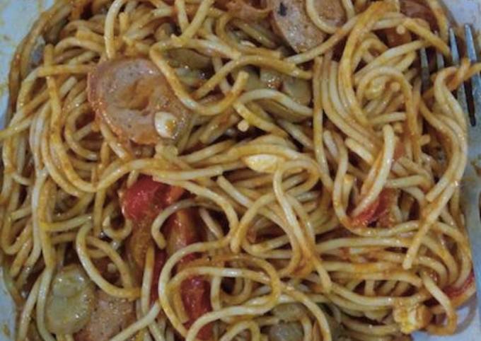 Resep Spaghetti Sosis Oleh Lucy Tju Cookpad