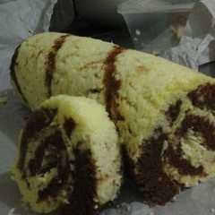 รูปของ rol cake kukus black n white