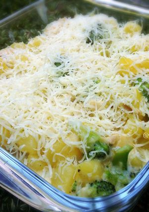 Foto resep Baked Chicken Potato with Broccoli and Cheese