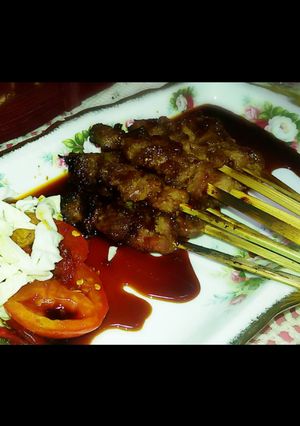 Foto resep sate sapi gurih manis