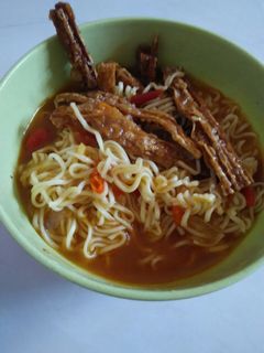Foto resep mie kuah pedas