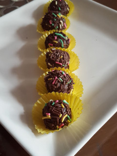 Foto resep bola coklat cinta