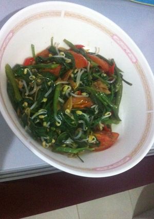 Foto resep Tumis Kangkung Toge