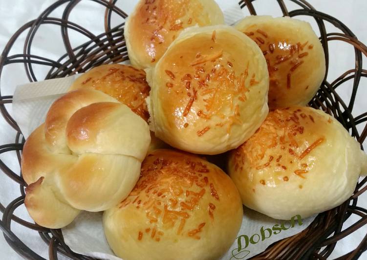 Resep Roti Cheese Sweet Bun. oleh Nikmatul Rosidah - Cookpad