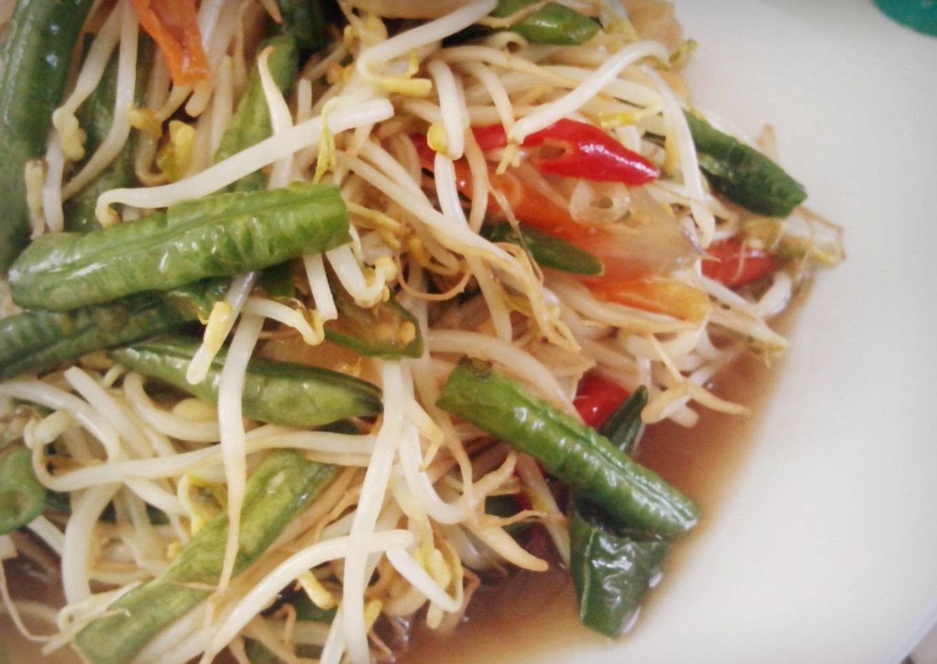 Tumis Tauge Spesial Pedas