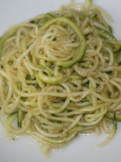 Foto resep Easy Basic Zucchinni Noodles
