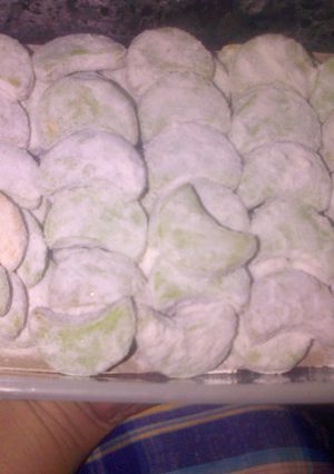 Foto resep snow white pandan bulan. sabit2