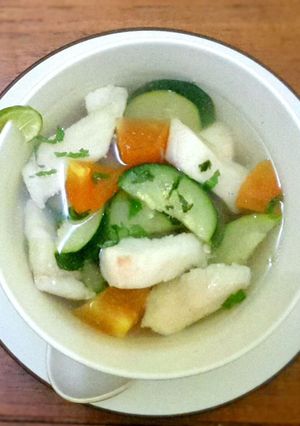 Foto resep Sup Ikan Dori dengan Zucchini dan Tomat