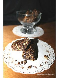 Foto resep Chocolate Peanut Bar -No bake. prraktis.