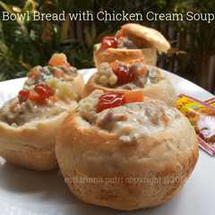 A picture of Bowl Bread (Roti Mangkok) dg Chicken Cream Soup.
