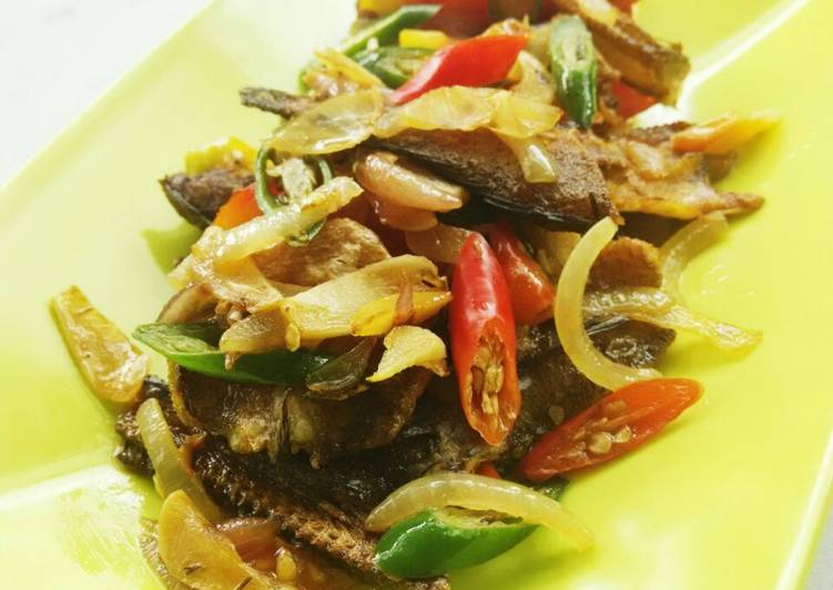 Bumbu Tumis Gabus Asin | Resep Bumbu Tumis Gabus Asin Yang Enak Dan Lezat