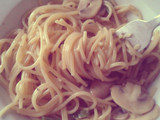 Spaghetti saus jamur