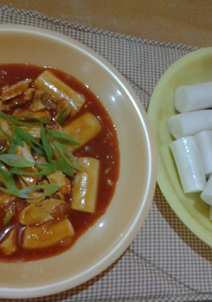 Foto resep Tteokpokki, Kue Beras Pedas Ala Korea