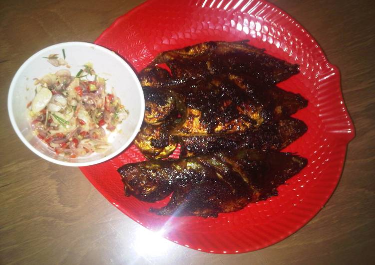 Resep Ikan Selar Bakar Kecap Dengan Sambel Matah, Menggugah Selera