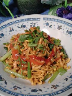 Foto resep mie telor tumis sawi ala vina