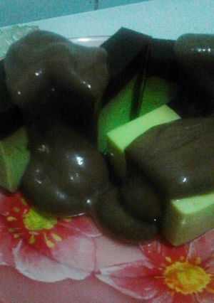 Foto resep Puding alpukat saus coklat