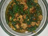 Tumis pedas kacang panjang