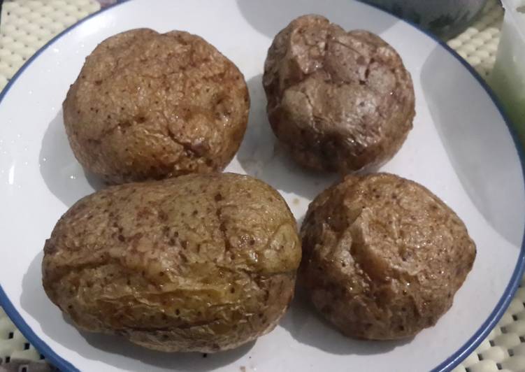 Simple Microwave Baked Potato