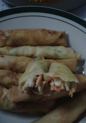 Foto resep kreasi lumpia ayam wortel utk ngemil jagoanku