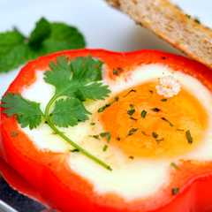 A picture of Simply Breakfast (telur paprika).