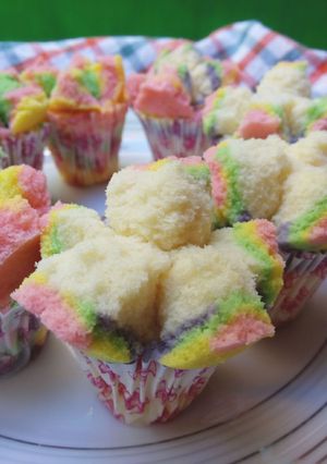 Foto resep Kue Kukus Pelangi