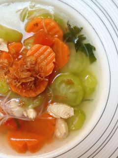 Foto resep Sup Wortel Gambas (Oyong)