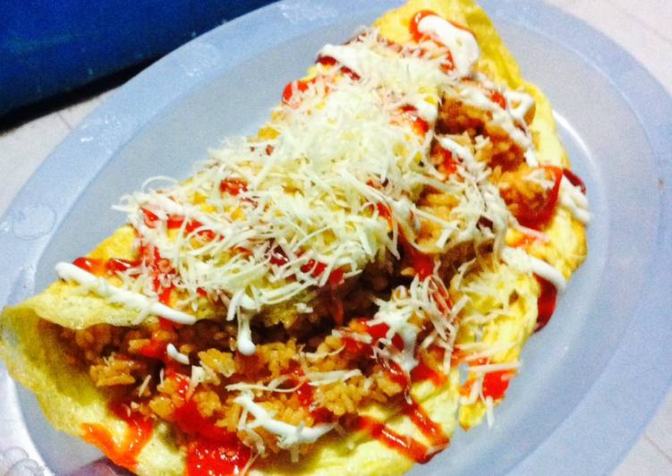 Omelete Nasi Goreng Keju