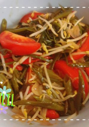 Foto resep Tumis Kangkung Taoge Ala Anak Kost