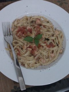Foto resep Fettucini Salmon Tomato