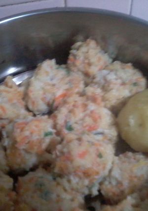 Foto resep MPASI ( 1 tahun keatas) Siomay Ikan Cucut Mix Wortel Parut