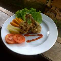 รูปของ Chicken Drum Stick Goreng Balut Oatmeal