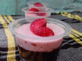 strawberry choco puding