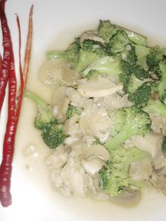 Foto resep BROKOLI CAH JAMUR