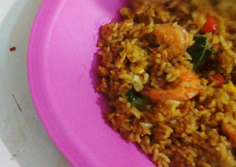 Resep nasi goreng terasi oleh Umi'y Raka - Cookpad