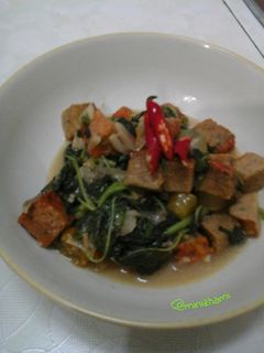 Foto resep Tumis B.O.S (Bayam Oncom Soya)