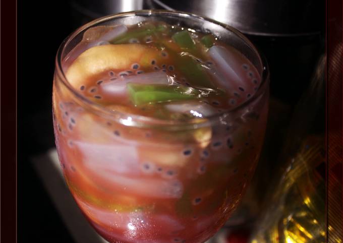 Resep Es Buah Mata Merah yang Menggugah Selera
