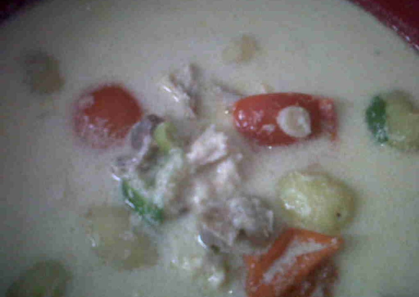 SOTO BETAWI DAGING AYAM
